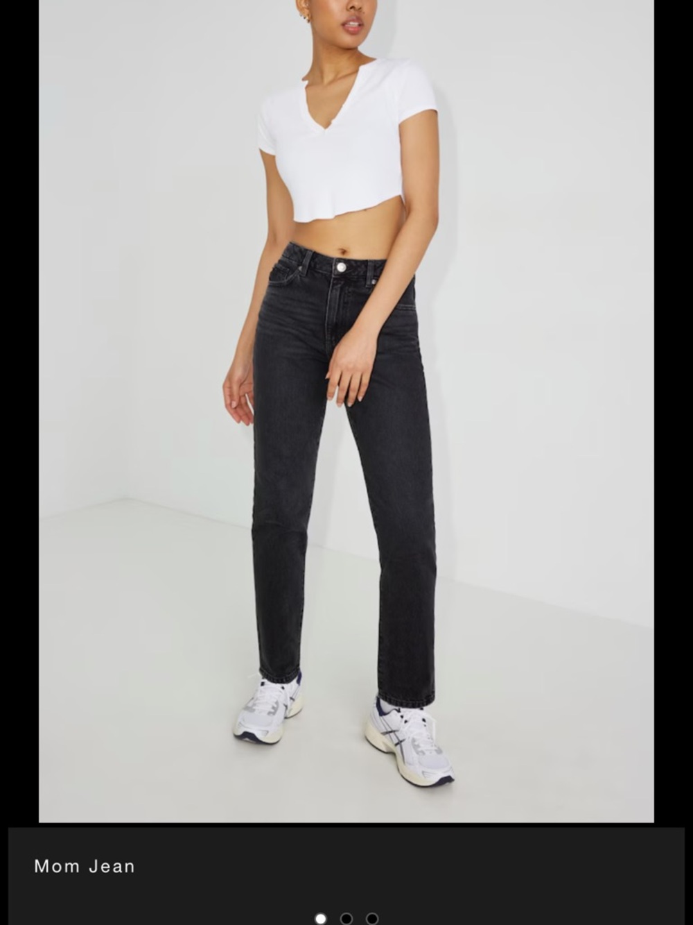 Garage Straight Leg Mom Jeans in Black
